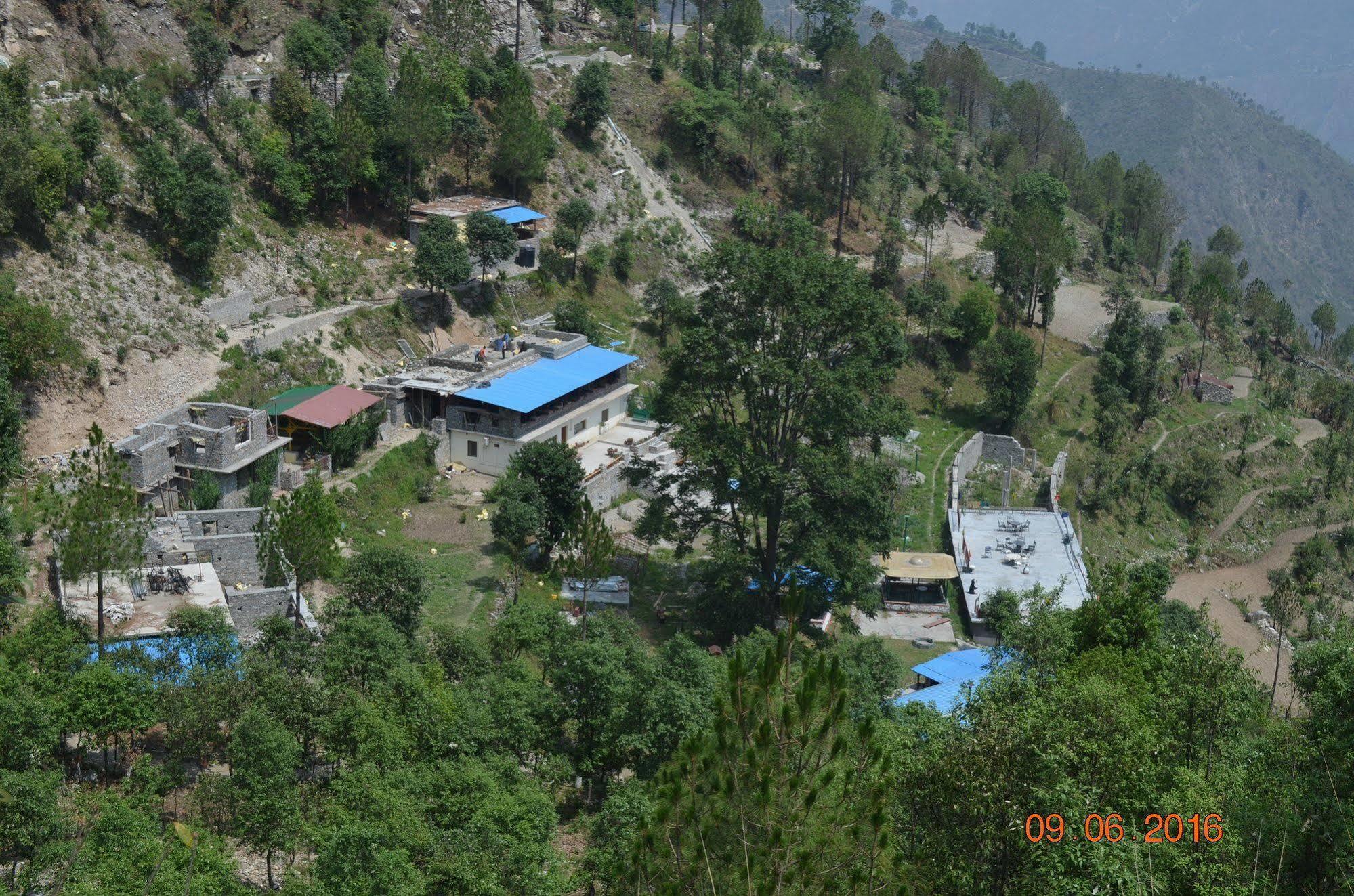 Kafal Resort Naini Tāl Exterior foto