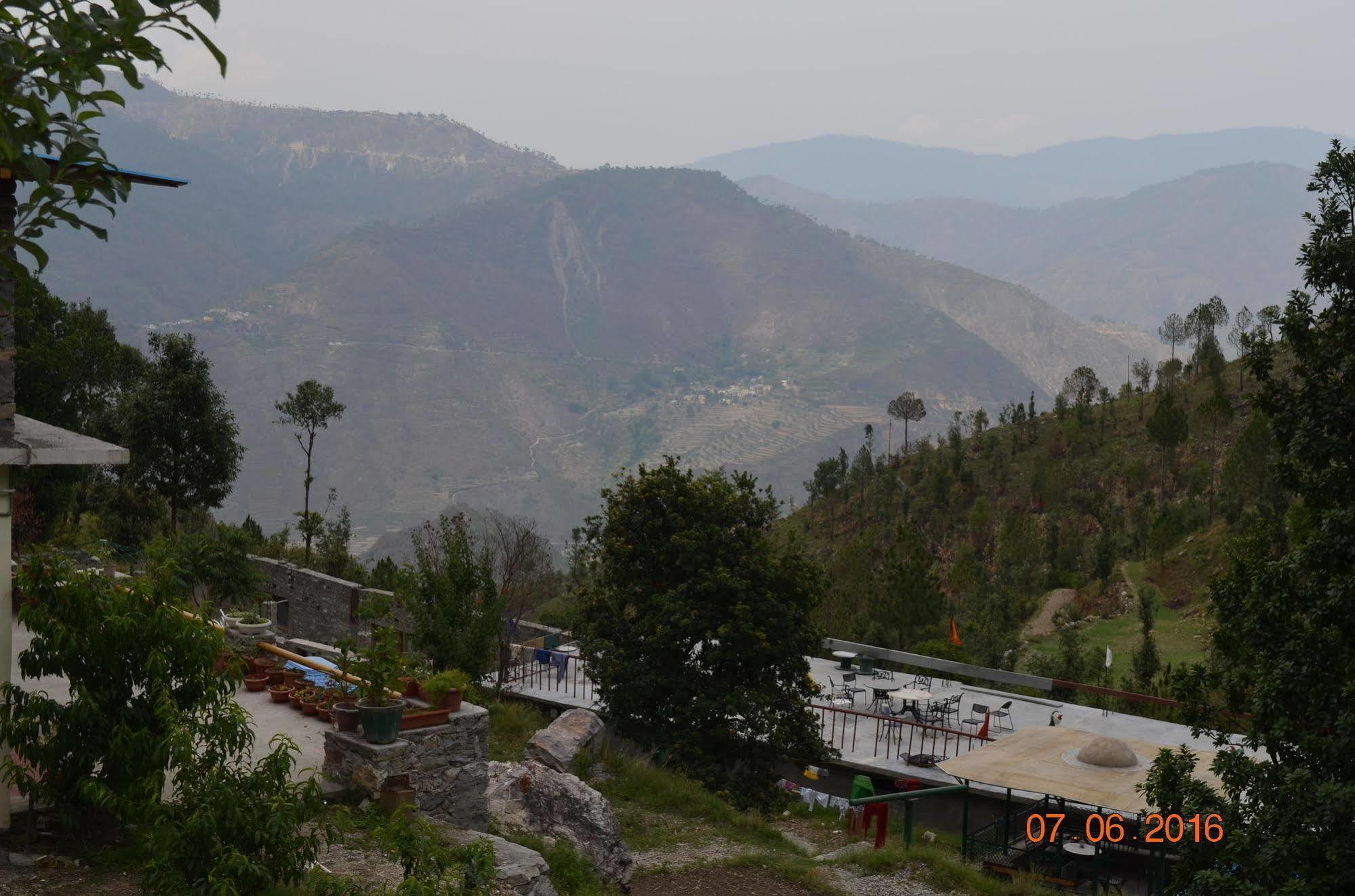 Kafal Resort Naini Tāl Exterior foto
